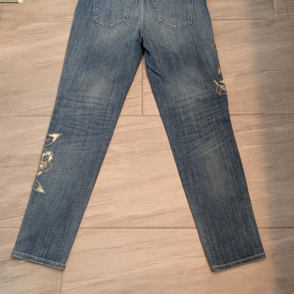 White House Black Market Blue Skinny Jeans with Gold Floral Accents - Picture 4 of 9